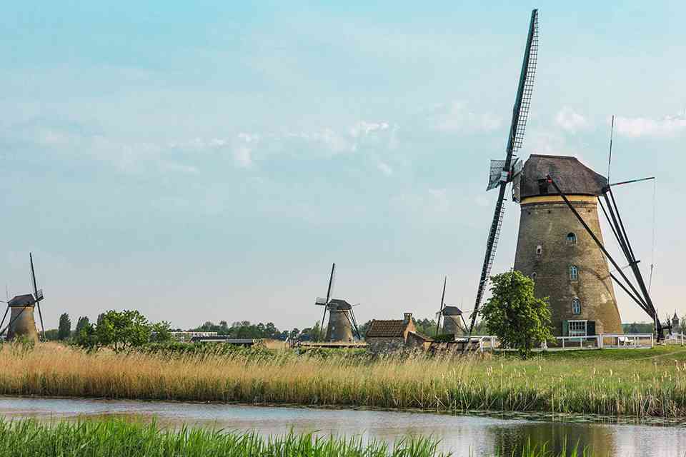 UK ETA for Dutch Citizens featured image
